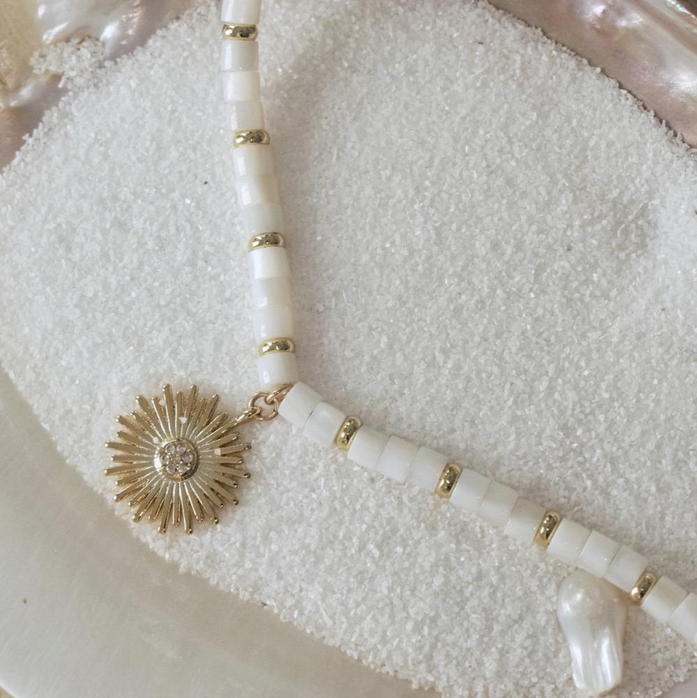 Sol Shine Seashell Choker